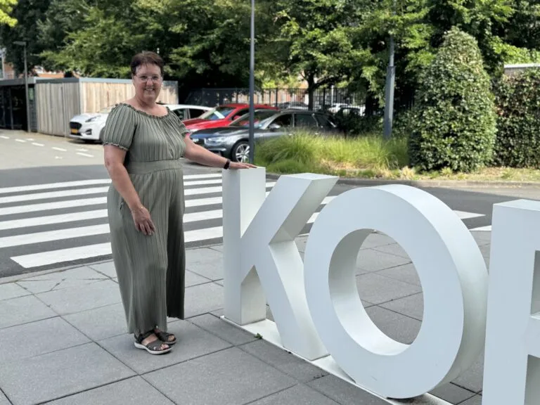 Vrijwilliger Dianne bij Kobalt, zwem vrijwilliger
